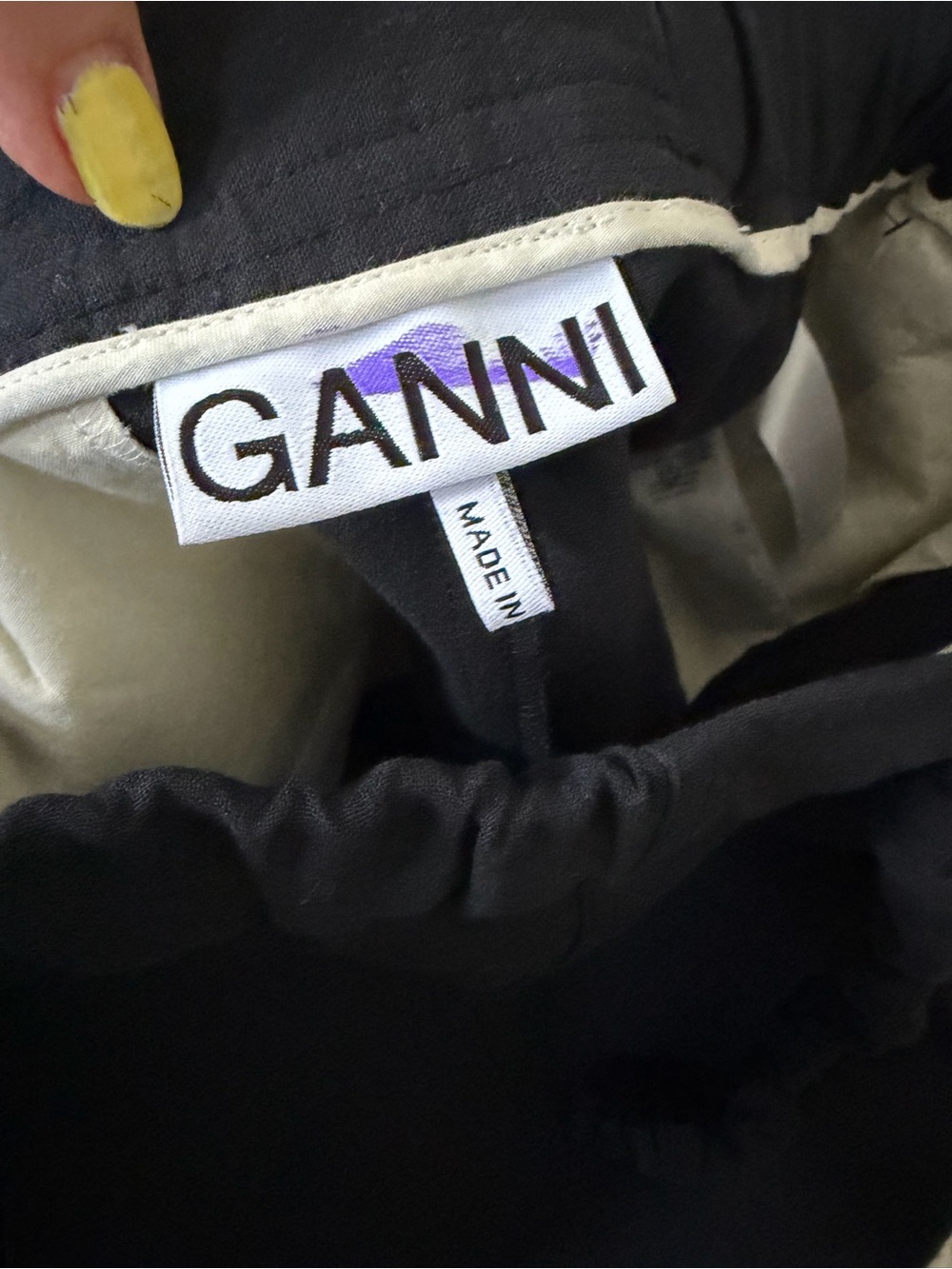 Ganni Black Athletic Drawstring Shorts - Picture 4 of 4